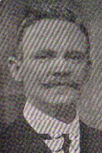 William Platt Dearnaley (1879-1952)
photo c.1915
from a Brookfield Congregational Church Bazaar pamphlet